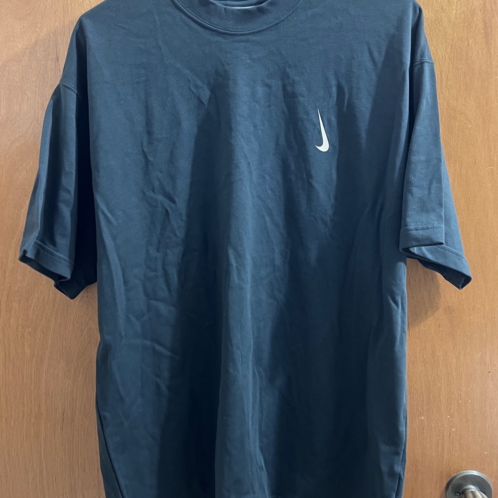 Nike billie eilish olive green tee